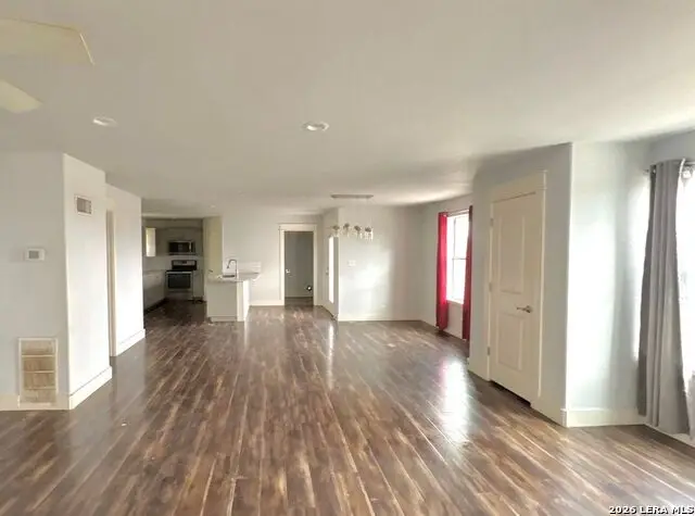 519 Enchanted River Dr, Bandera, TX 78003 - Image #2