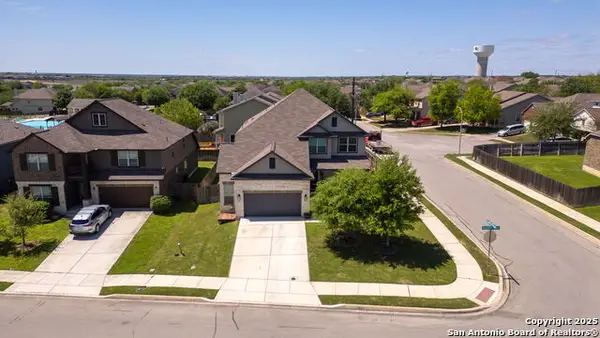 417 Saddle Gln, Cibolo, TX 78108