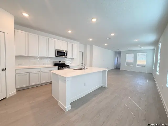 11827 Carolina Rose, Converse, TX 78109 - Image #2