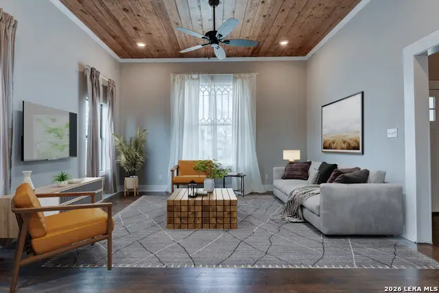 242 Furnish Ave., San Antonio, TX 78204 - Image #2