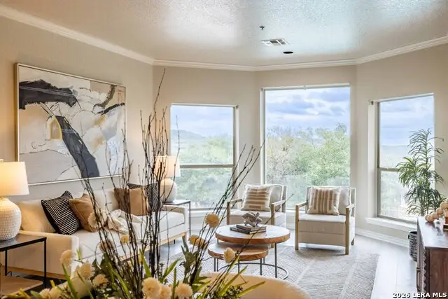 20 Tapatio Dr E #102, Boerne, TX 78006 - Image #1