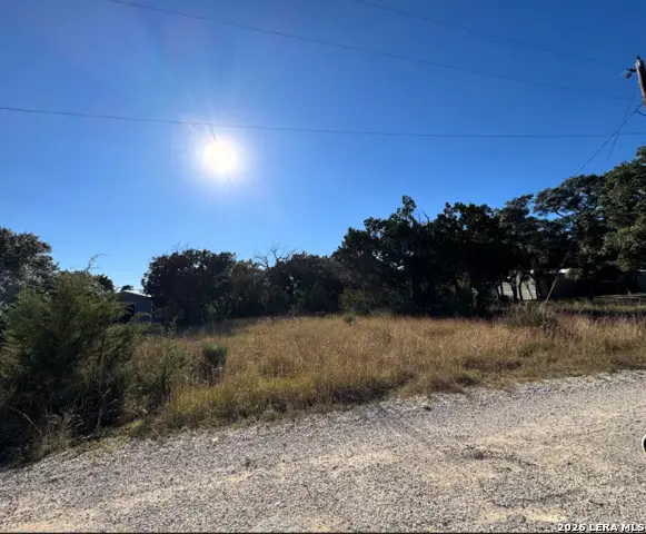 4 Vista Ridge, Bandera, TX 78003 - Image #2