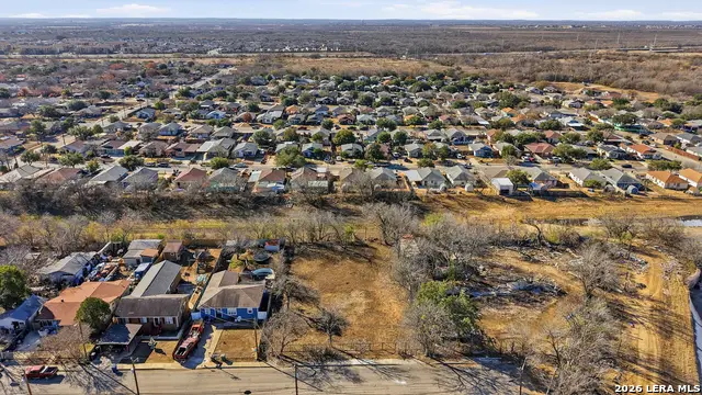 522 Vincent St, San Antonio, TX 78211 - Image #2