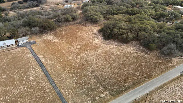 246 Shamrock Dr.,, Floresville, TX 78114 - #2