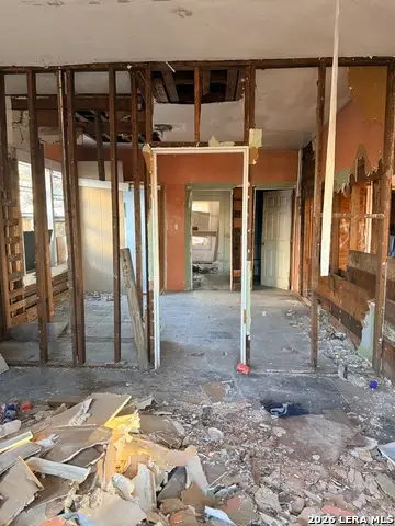 126 Stratford, San Antonio, TX 78223 - Image #2