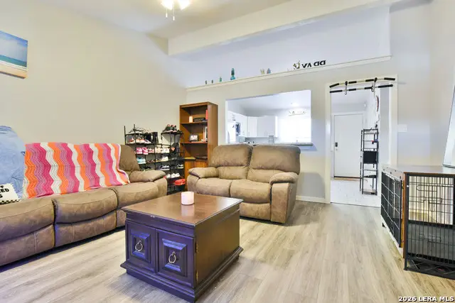 411 S Gevers, San Antonio, TX 78203 - Image #3