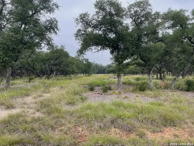 30 Clearwater Canyon, Bandera, TX 78003 - Image #3