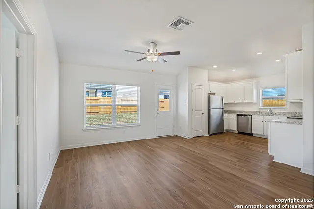 16012 Stratford Cove, Lytle, TX 78052 - #3