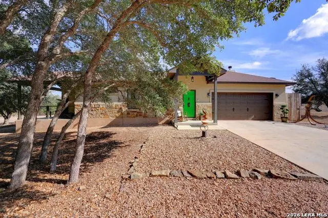 117 Las Nueves, Blanco, TX 78606 - Image #2