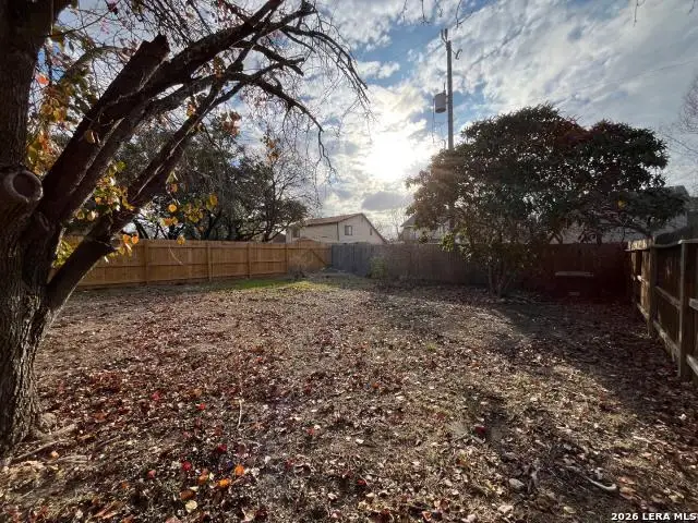 1007 Bobcat, San Antonio, TX 78251 - Image #3