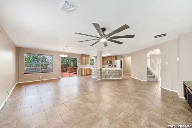 814 Butler, San Antonio, TX 78251 - Image #3