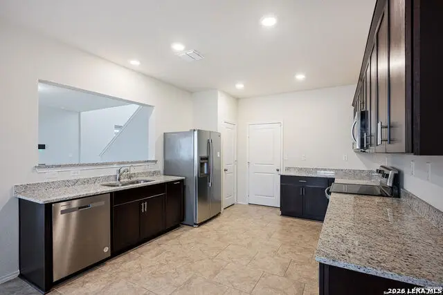 10622 Rayburn Landing, San Antonio, TX 78252 - Image #2