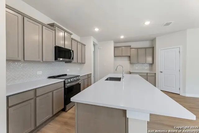 773 Whitman, New Braunfels, TX 78130 - #2