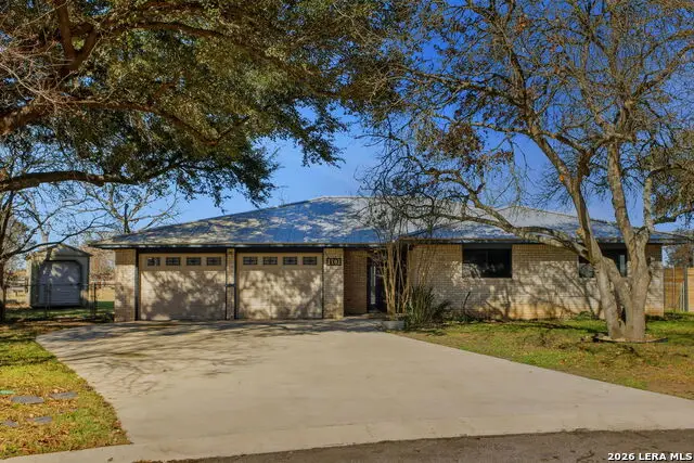 10 Broken Ski Circle, New Braunfels, TX 78130 - #2