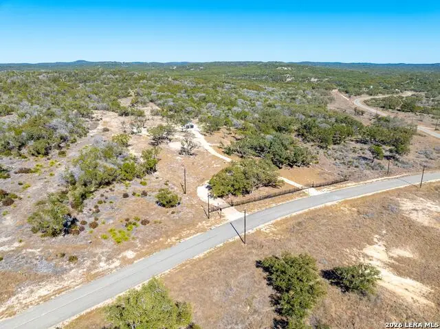 174 Crescent Ridge, Hondo, TX 78009 - #3