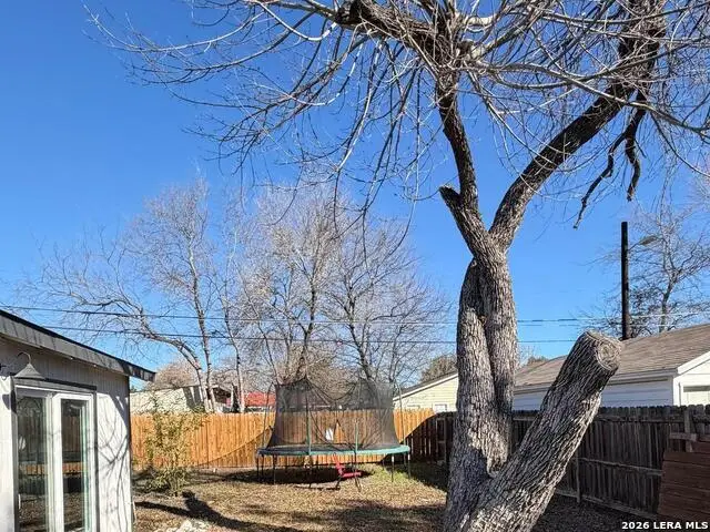 1623 San Angelo, San Antonio, TX 78201 - Image #3