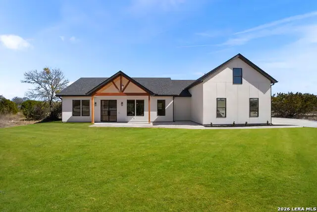 473 Highland Meadows, Bandera, TX 78003 - Image #1