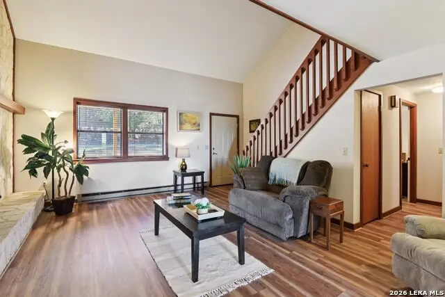 115 Codrington, Kerrville, TX 78028 - Image #3