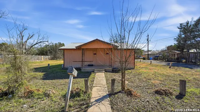 510 Volunteer, Seguin, TX 78155 - #1