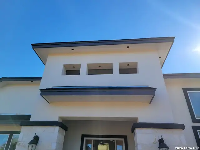 128 W Tree Farm, Lytle, TX 78052 - #1