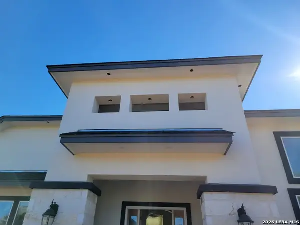 128 W Tree Farm, Lytle, TX 78052