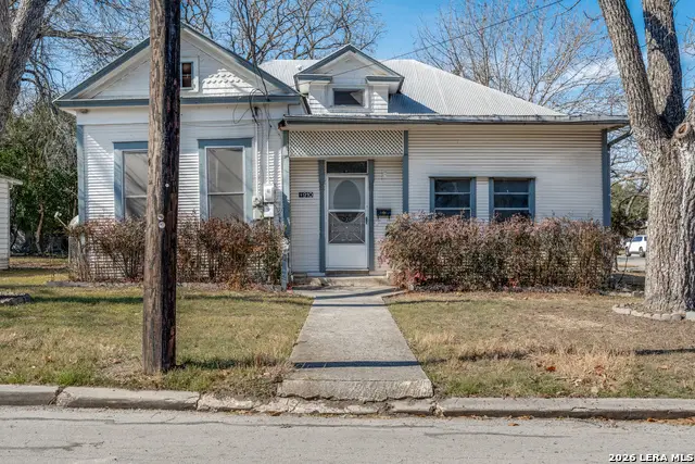 910 Cross, New Braunfels, TX 78130 - #3