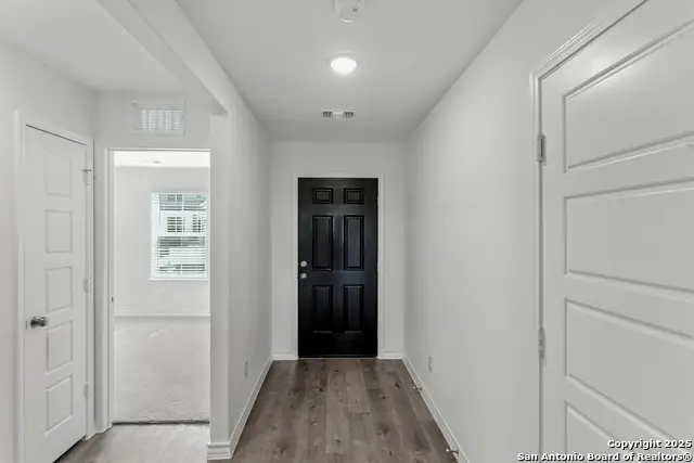 4056 Bermuda Ln, Seguin, TX 78155 - Image #2