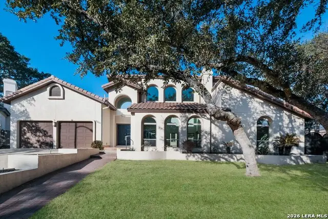 9226 Honey Creek Dr, San Antonio, TX 78230 - Image #3