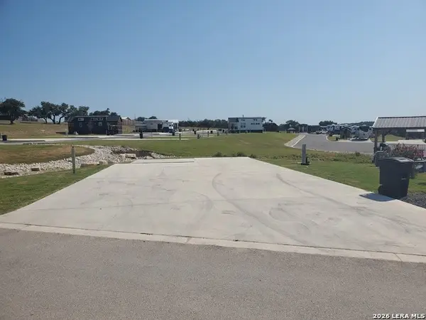 5386 Ranch Road 1376 #82, Fredericksburg, TX 78624