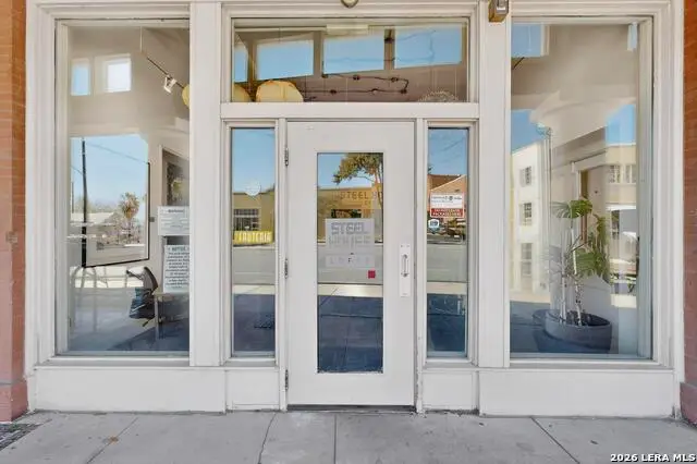 1401 S Flores #APT 109, San Antonio, TX 78204 - #3