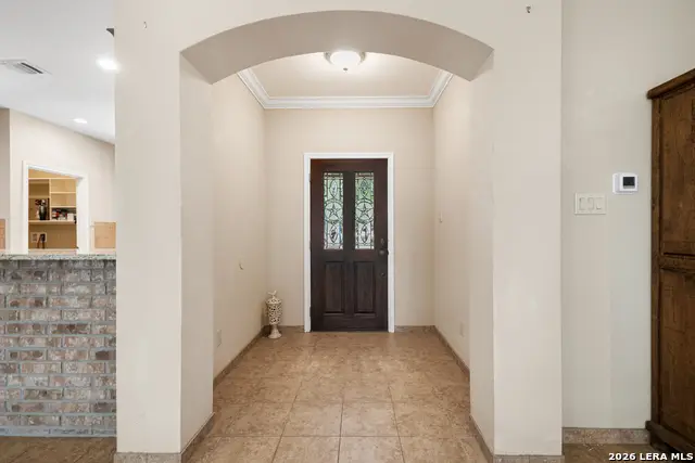 489 Lakeside Dr, Lakehills, TX 78063 - #3