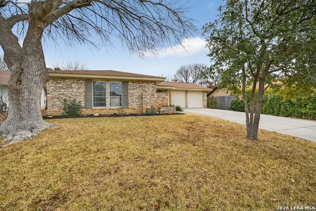 3422 Triola Dr, San Antonio, TX 78230 - #2