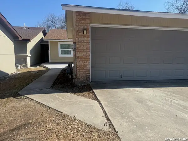 1318 Bayou Dr, San Antonio, TX 78245