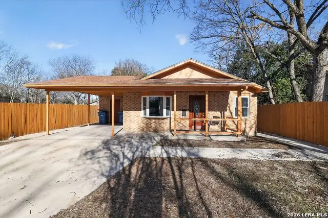 404 Hugo, Kerrville, TX 78028 - #1