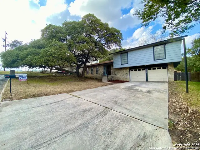 3573 Red Oak Ln, San Antonio, TX 78230 - #1