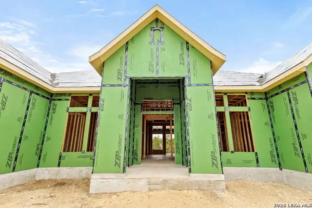 611 Parkview Pl, Canyon Lake, TX 78133 - #2