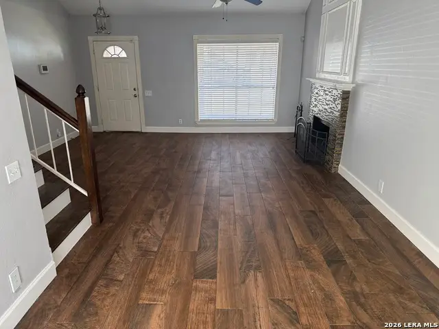 9135 Rue De Lis, San Antonio, TX 78250 - #3