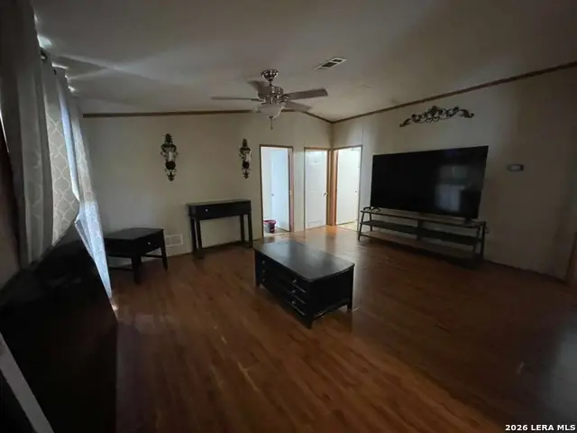 311 E Frio St, Dilley, TX 78017 - #2