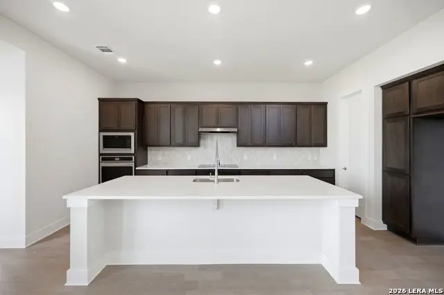 247 White Oak, Castroville, TX 78009 - #3