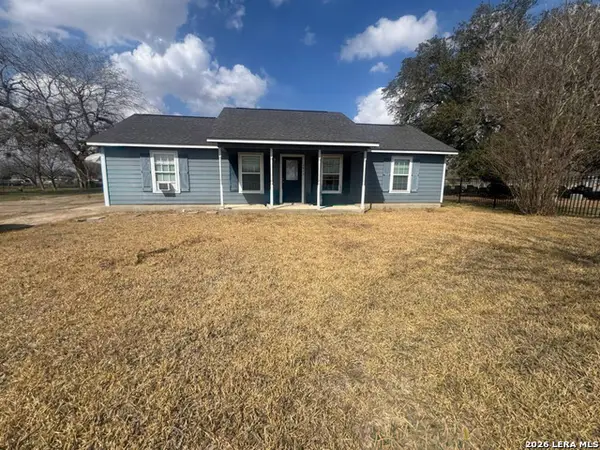 1611 Saint Andrew, Gonzales, TX 78629