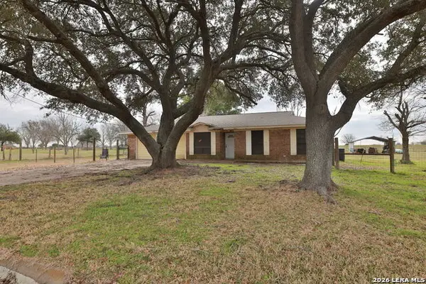 7474 Welch, Bryan, TX 77808