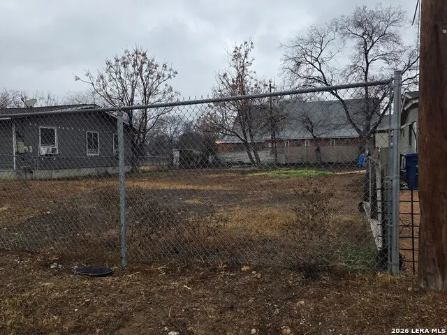 351 Sterling, San Antonio, TX 78220 - #3