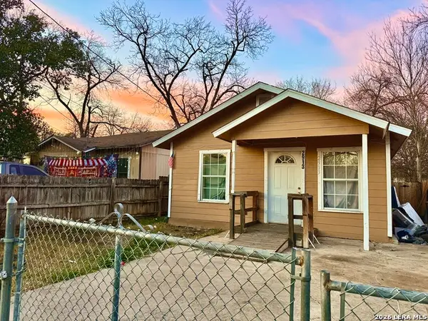 2913 Tampico, San Antonio, TX 78207