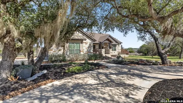 619 Cambridge, New Braunfels, TX 78132 - #2