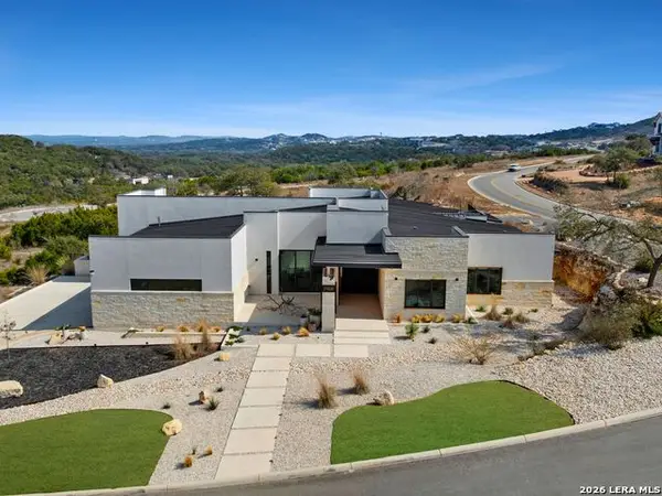 24108 Tres Arroyos, San Antonio, TX 78255