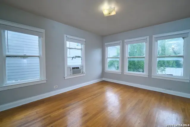 218 Claremont, San Antonio, TX 78209 - #3