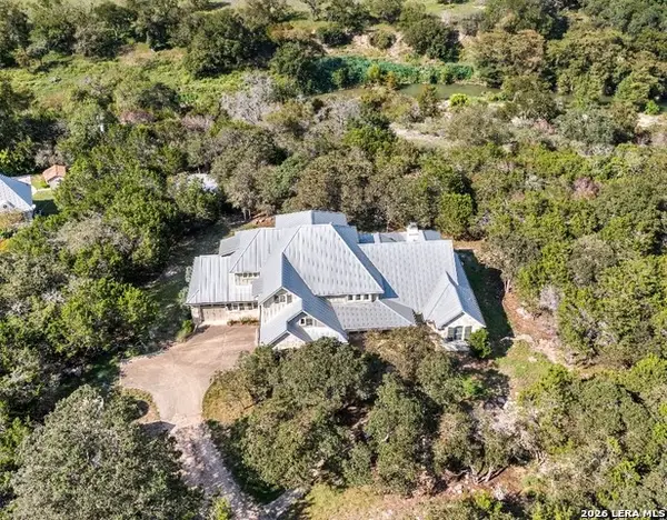 208 Hoskins, Boerne, TX 78006