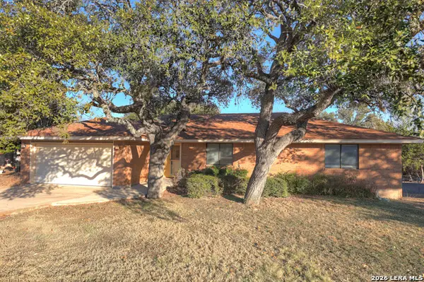 131 Homestead Dr, Kerrville, TX 78028