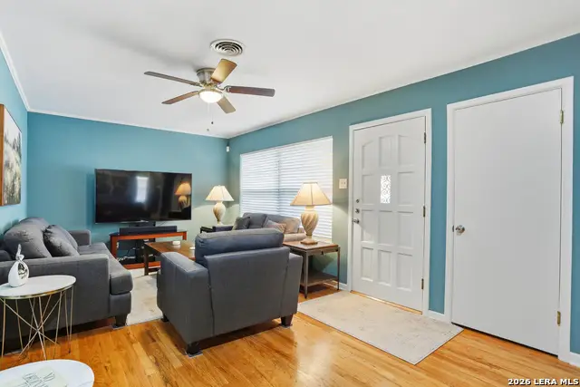 4622 Allegheny Dr, San Antonio, TX 78229 - #3