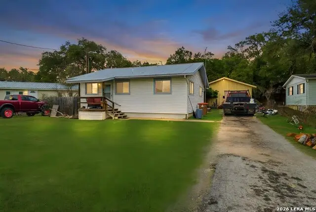 554 Orbit, Canyon Lake, TX 78133 - #2